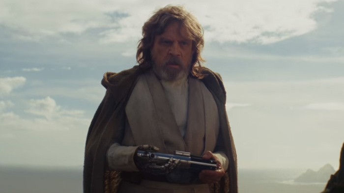 Star Wars: Episode VIII – The Last Jedi (2017) | Film Review